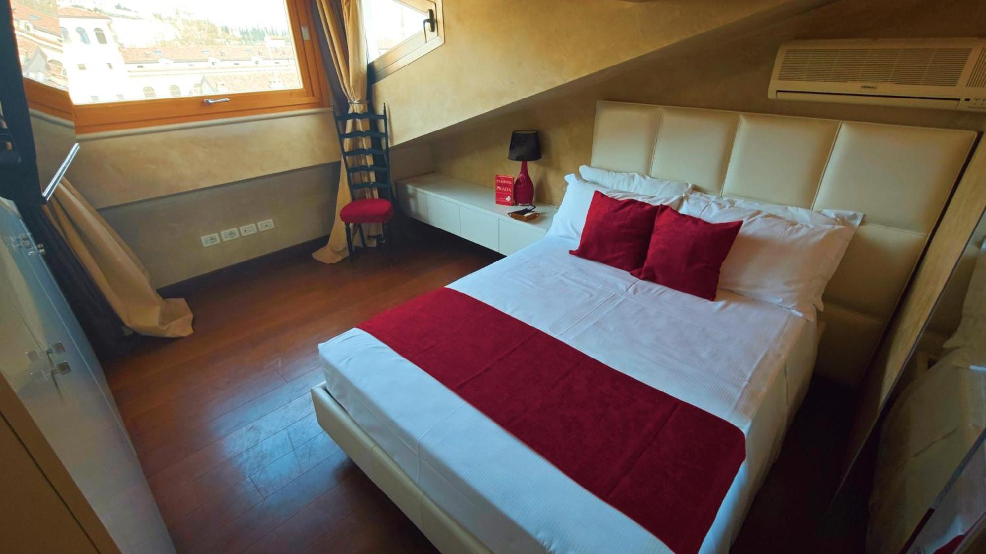 Opera Luxury Apartment 维罗纳 外观 照片