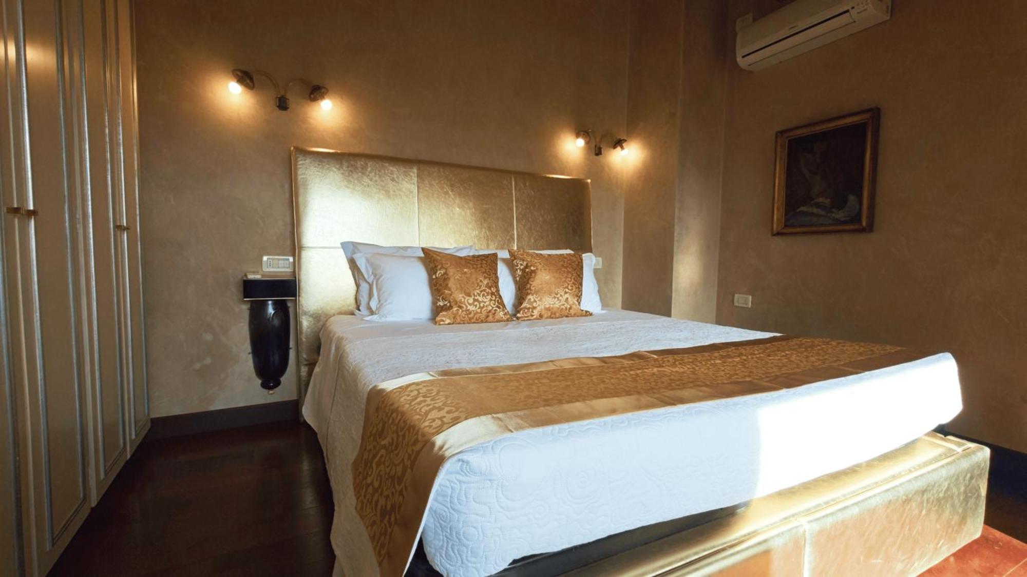 Opera Luxury Apartment 维罗纳 外观 照片